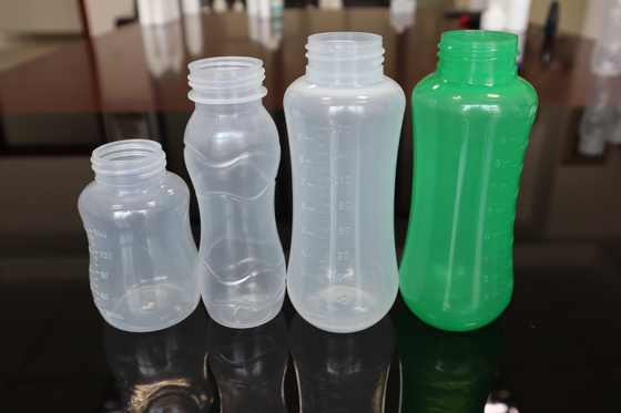 دستگاه تزریق شیشه شیر پلاستیکی تمام اتوماتیک 40 میلی متری